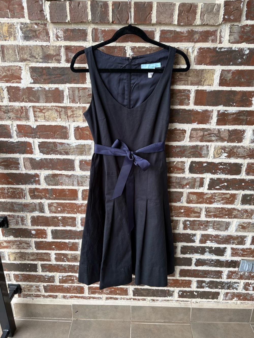 tevrow+chase Dark Navy Fit & Flare Sleeveless Pleated Dress Size 8 Ribbon Belt